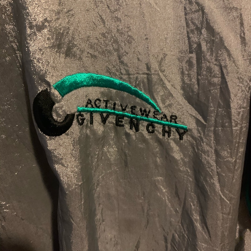 Vintage Givenchy Activewear Windbreaker 2XL
